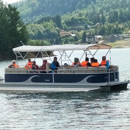 Casa Laur Cu Plaja Privata Hotel Colibita Bagian luar foto