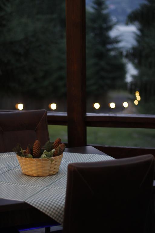 Casa Laur Cu Plaja Privata Hotel Colibita Bagian luar foto